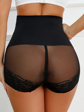 Chicos Shorts de fajas con encaje en contraste de talle alto