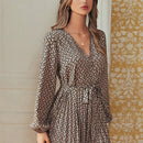 Frenchy Vestido con cinturon con estampado de manga farol