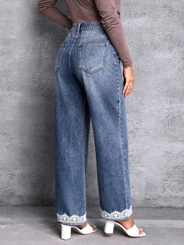 LUNE Jeans con bolsillo oblicuo bajo con encaje en contraste de pierna ancha