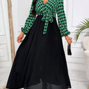 Lady Vestido con cinturon con estampado de pata de gallo de manga farol escote cruzado