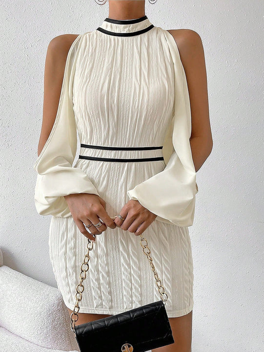 Vestido ajustado ribete en contraste de hombros descubiertos de manga farol