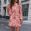 Vestido con cinturon con estampado de manga farol