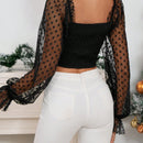 Prive Camisa crop de malla en contraste de manga con volante