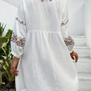 Vestido smock con bordado floral de manga farol