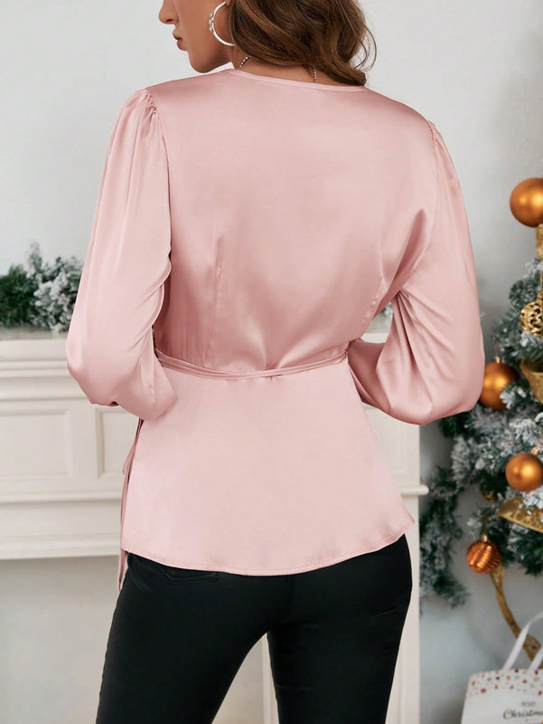 Prive Blusa ribete con fruncido con nudo lateral de manga con volante cruzado de saten