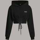 Ezwear capucha crop con slogan con parche con cordon delantero de hombros caidos