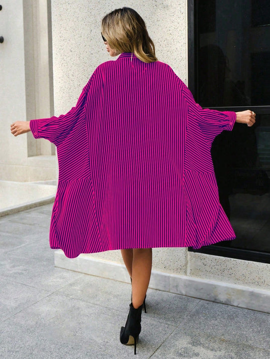 Vestido camisero con estampado de rayas de manga enrollada con boton delantero