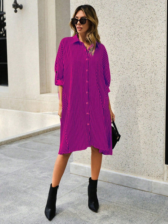 Vestido camisero con estampado de rayas de manga enrollada con boton delantero