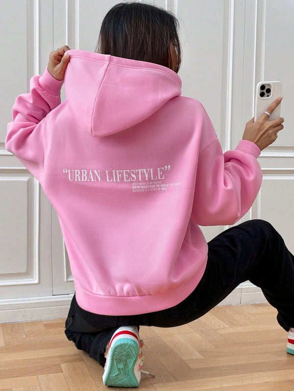 Ezwear sudadera con capucha de manga larga de unicolor con estampado de letra, uso casual diario