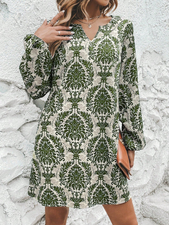 Vestido con estampado de cuello notch de manga farol