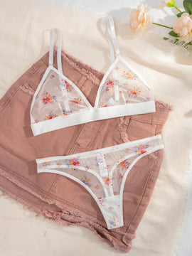 Set de lenceria con estampado floral de malla