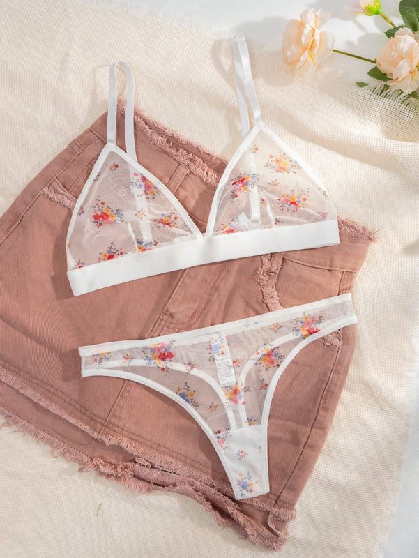 Set de lenceria con estampado floral de malla