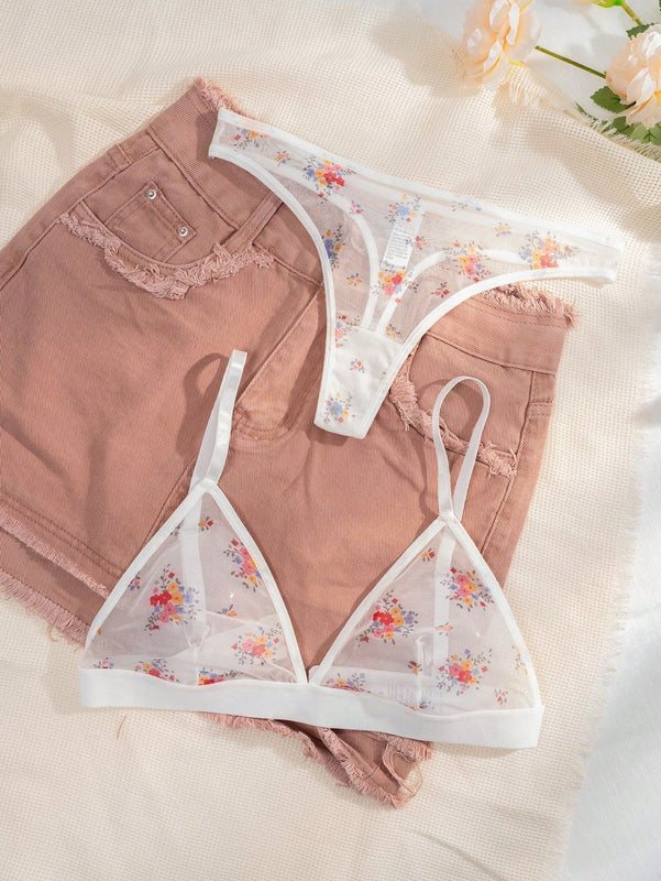 Set de lenceria con estampado floral de malla