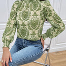 VCAY Blusa De Cuello Alto Con Estampado Completo