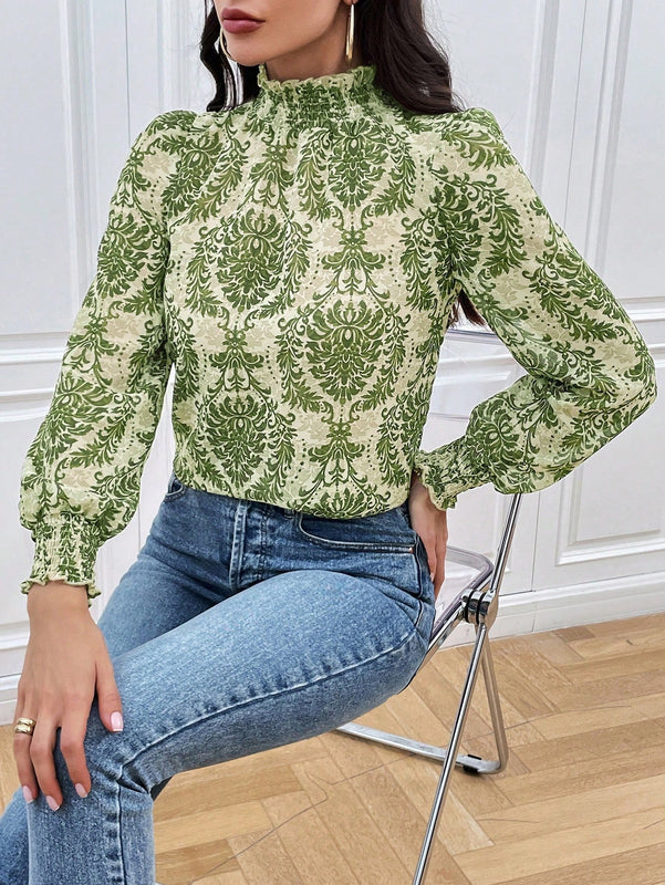 VCAY Blusa De Cuello Alto Con Estampado Completo