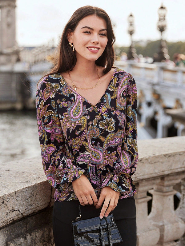 Frenchy Blusa con estampado de paisley de manga con volante