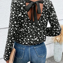 LUNE Blusa con estampado de lunares de espalda abierta con cordon
