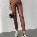 Pantalones conicos casuales con diseno de botones de color liso