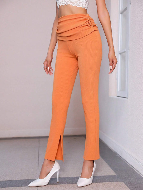 Essnce Pantalones unicolor de cintura con fruncido bajo con abertura