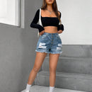 Shorts mezclilla desgarro bajo crudo con boton
