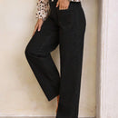 LUNE Jeans unicolor con parche de bolsillo de pierna ancha