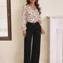 LUNE Jeans unicolor con parche de bolsillo de pierna ancha