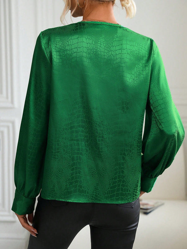 Clasi Blusa unicolor de cuello V de manga farol de cocodrilo jacquard