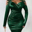 SXY Vestido ajustado con diseno aplique de hombros descubiertos fruncido lateral bajo tulipan de saten