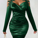 SXY Vestido ajustado con diseno aplique de hombros descubiertos fruncido lateral bajo tulipan de saten