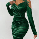 SXY Vestido ajustado con diseno aplique de hombros descubiertos fruncido lateral bajo tulipan de saten