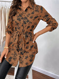 Clasi Camisa con estampado floral de manga enrollada con boton con cinturon