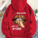 Icon sudadera con capucha termica con bolsillo tipo canguro, cordon y grafico de eslogan y labios, disfruta de tu tiempo personal, por favor manten la voz baja, hazte una taza de cafe
