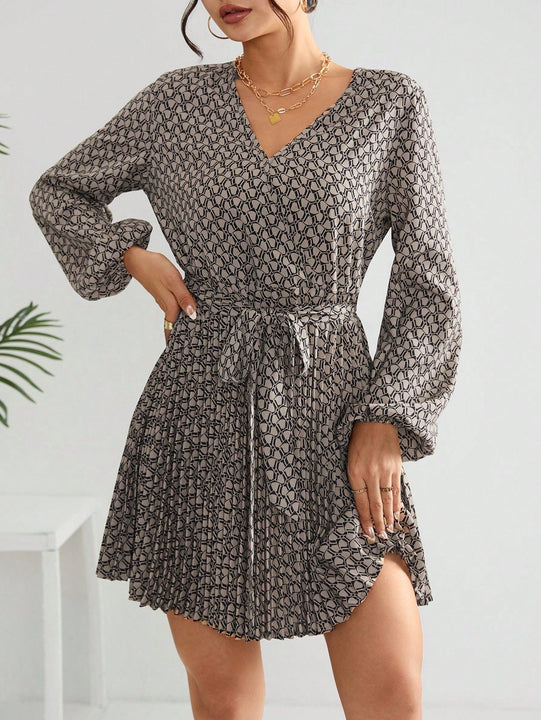 Frenchy Vestido con estampado de manga farol con cinturon bajo fruncido