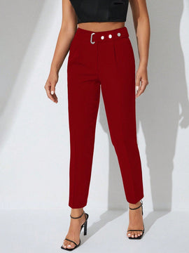 Pantalones zanahoria con bolsillo oblicuo liso