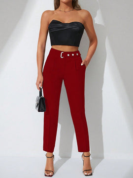Pantalones zanahoria con bolsillo oblicuo liso