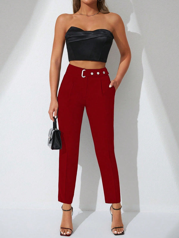 Pantalones zanahoria con bolsillo oblicuo liso