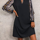 Vestido con patron geometrico de manga farol escote V