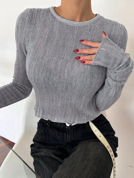DAZY Sueter Corto Basico De Cuello Redondo Gris Para Mujer