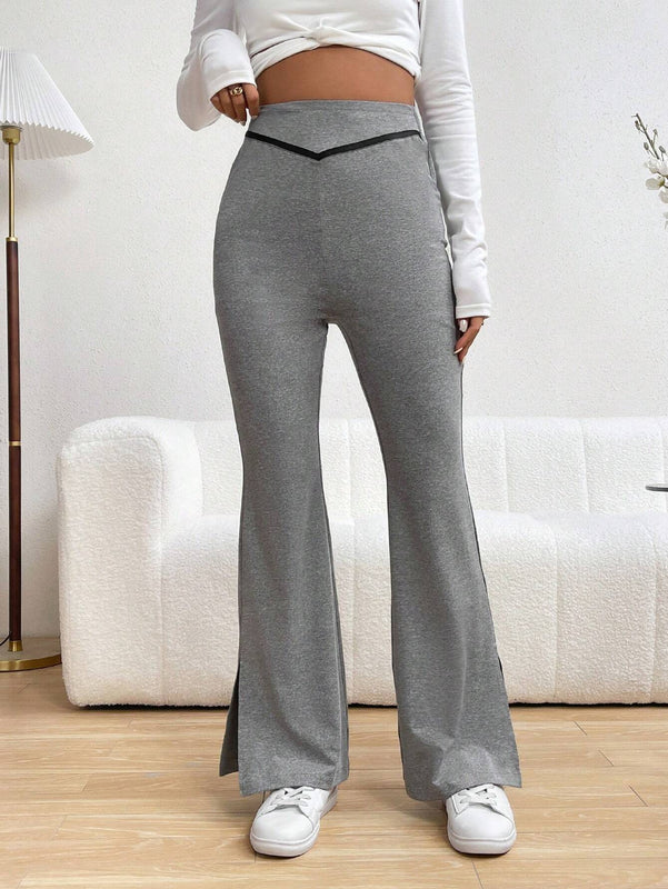 Essnce Pantalones Rectos De Pierna Recta Con Bloqueo De Color Y Dobladillo Dividido