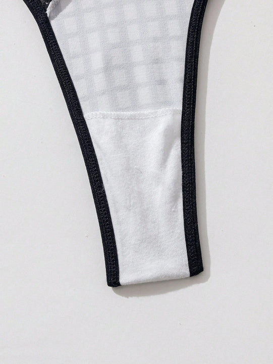 Conjunto De Lenceria De Tanga De Encaje Y Diseno De Cuadros Para Mujeres