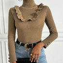 Essnce Camisa Con Cuello Alto En Color Cafe