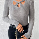Essnce Sweater De Manga Larga Con Color Solido Y Detalles Ahuecados