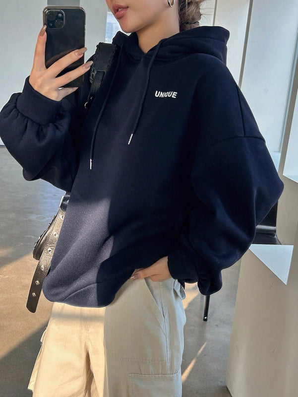 Dazy sudadera con capucha de manga larga con estampado de letras minimalista, uso diario informal