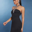 Haute vestido de fiesta de noche con cuello halter y piedras de strass