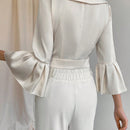 Prive Blusa Corta Con Cuello Cruzado, Mangas Acampanadas Y Cintura Ajustada Para Mujer