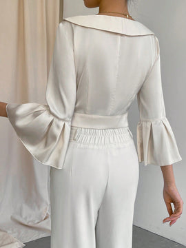 Prive Blusa Corta Con Cuello Cruzado, Mangas Acampanadas Y Cintura Ajustada Para Mujer