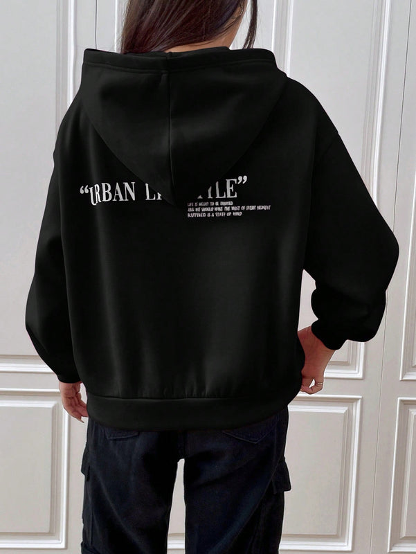 Ezwear sudadera con capucha de manga larga de unicolor con estampado de letra, uso casual diario