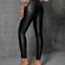 Pantalones ajustados con costura frontal en unicolor