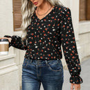 Frenchy Blusa Floral Con Panel De Malla Bordado En La Parte Posterior
