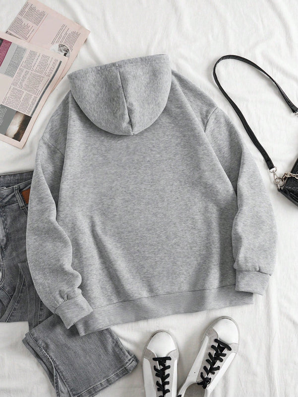 Ezwear sudadera con capucha minimalista con estampado de carta de bolsillo para mujer, uso casual diario